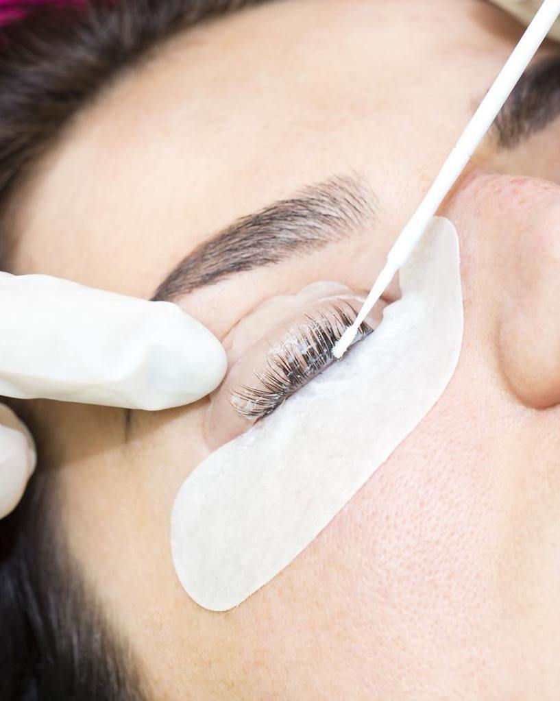 Mega Volume Eyelash Training - Mina K Lashes & Training Center